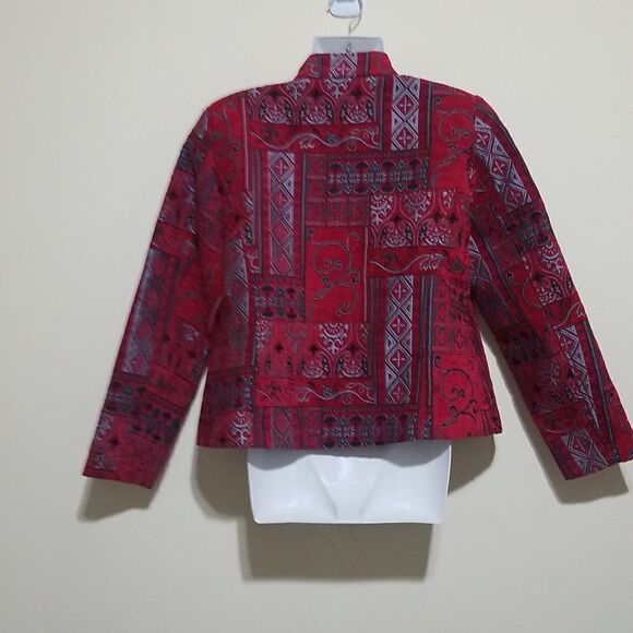 NWOT Molly and Max Red Aztec Jacket Sz Medium Petite - Picture 4 of 10